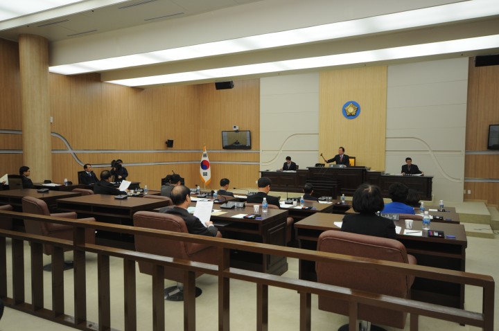 대전 동구의회, 호남고속철도 KTX 서대전역 배제 결사 반대! 성명서 채택