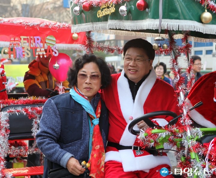 권선택 대전시장, 저희랑 사진 찍어요!