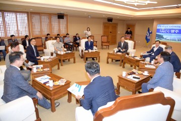 강기정 광주시장, 더불어민주당 지역국회의원들과 간담회 가져