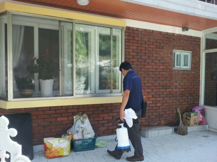 ㈜이레피앤알, 드림스타트 대상 가정에 무료방역 실시