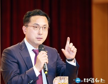 ‘이장우 대전시장과의 대화’에서 발언하는 박희조 동구청장