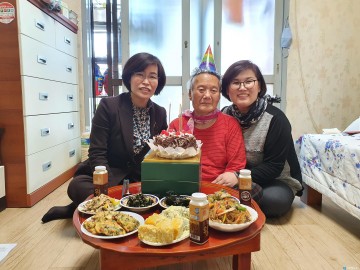 충북남부보훈지청, 독거·무의탁 보훈가족 생신 위문