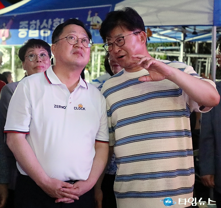 이장우 대전시장·최충규 대덕구청장 “전통시장 살리는 축제, 내년엔 더 크게 갑시다”