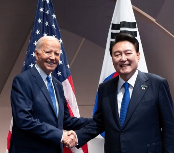 한미 정상 "北, 한국 핵공격시 즉각·압도·결정적 대응 직면"