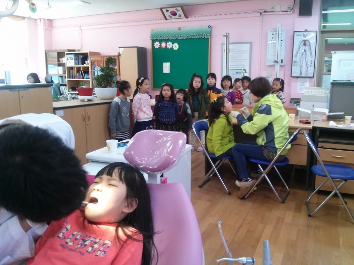 “구강검진 한순간 구강건강 한평생” 