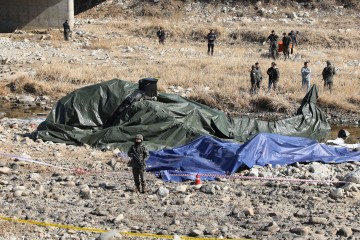 “마지막 순간까지 조종간 잡았다”… 순직 코브라 조종사 영결식 엄수