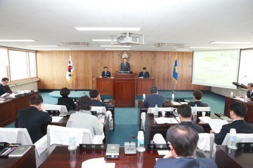 제215회 영주시의회 임시회 개회