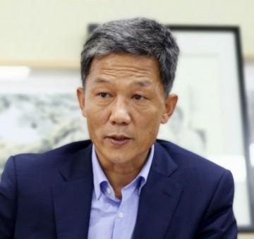 태안군수 영국행 풍력기술 협의? 1만4000 어민 내쫒는 자본가 전향하나..  