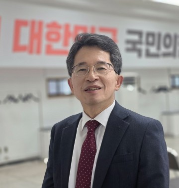 유정근 영주시장 예비후보, ‘수소발전 연계 RE100 데이터센터’ 유치 공약 발표