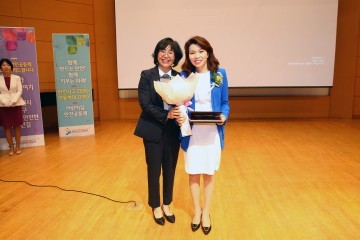 대전 유성구의회 이금선 의원, 보육환경 개선과 영유아 보육정책수립 공로 감사패 받아!