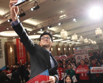 충남 예산 찾은 '팔도 사나이' 한동훈 "어릴적 충청인 마음!"