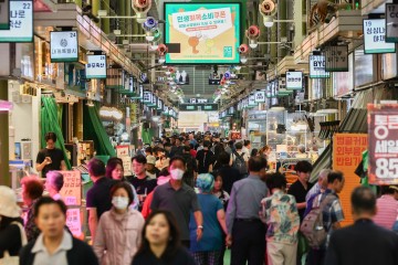 한은 "美관세·건설경기 우려 영향" 소비심리 여섯달만에 하락