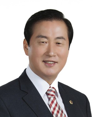 김기영 충남도의회 의장, 지방자치법 전면 개정 건의