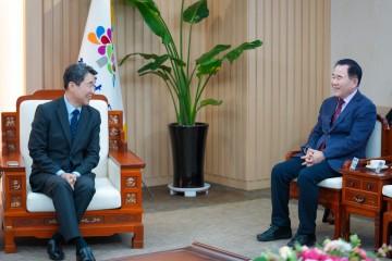 김지철 충남교육감, 이주호 사회부총리와 지역 주도 교육혁신을 위한 교육발전특구 등 논의