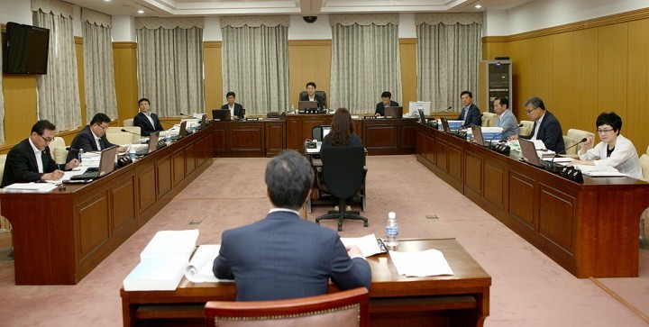 대전시의회 예산결산특별위원회, 2015년도 제2회 대전시 일반 및 특별회계  세입·세출 추가경정예산안 심사