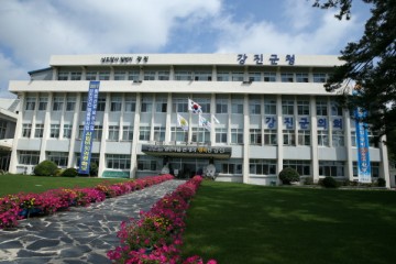 강진군 가족 놀이극 ‘돌아라 돌아라 뱅뱅’ 공연