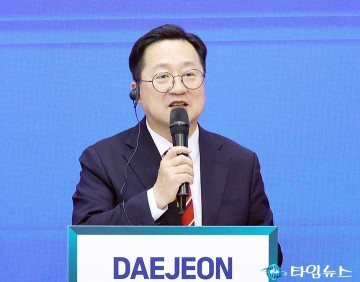 세계경제과학도시연합 창립식 성료…이장우 대전시장 초대 회장 선출