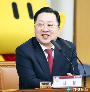 이장우 대전시장, 대청호 장미공원 조성…기업·공공기관·시민 참여 검토