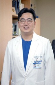 충남대병원, 흉부외과 강민웅 교수 세계인명사전 등재