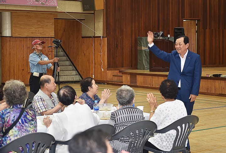 이교범 하남시장, 나눔잔치 참석 ‘어려운 이웃 격려’