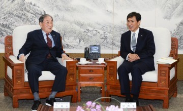 충남도, 역대 도의회 의장 초청 도정설명회 개최