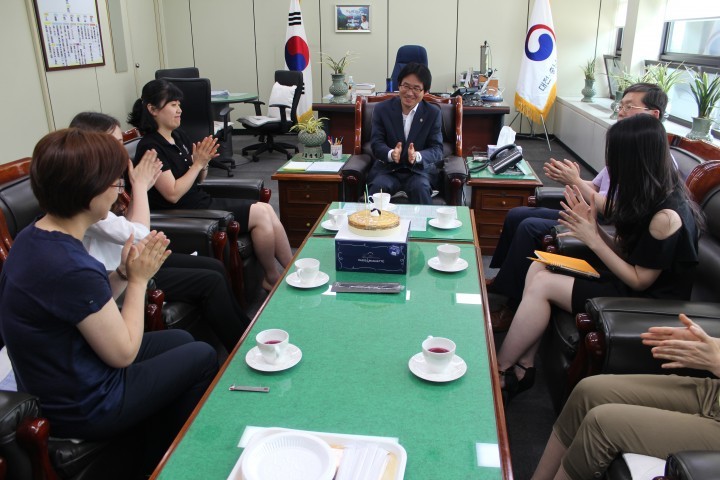 대전충남병무청, 6월 생일 직원 축하자리 마련