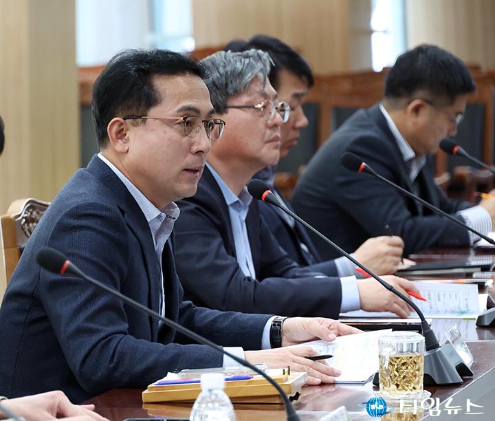 박희조 동구청장, 민선 8기 현안사업 로드맵 점검