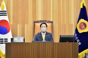 제4대 세종시의회 전반기 의장단 선출