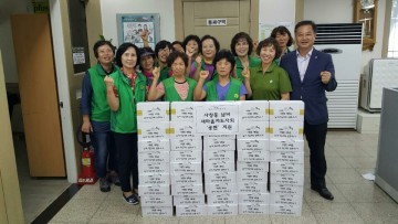 어르신  맛있는 송편 드시고 건강하세요 