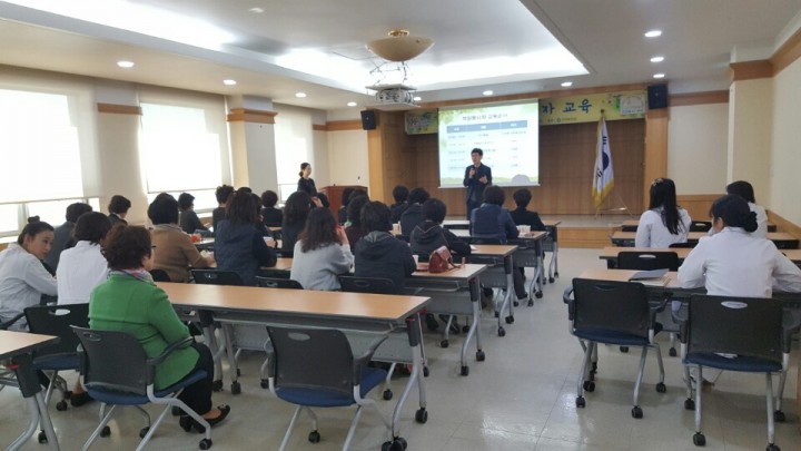  구미보건소  예쁜치매쉼터 참여자원봉사자 50명 대상 교육
