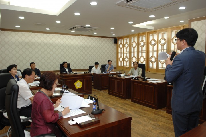 군위군의회 간담회 개최