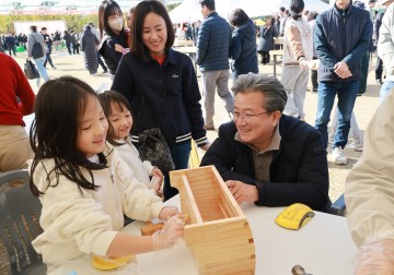 대전 유성구, ‘나무야 놀자’ 목재 체험 행사 성료…친환경 목재문화 확산