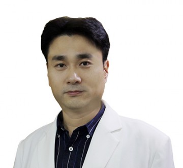 [건강칼럼] 명절 앞두고 슬슬 벌초, 진드기·벌·뱀 조심하세요!
