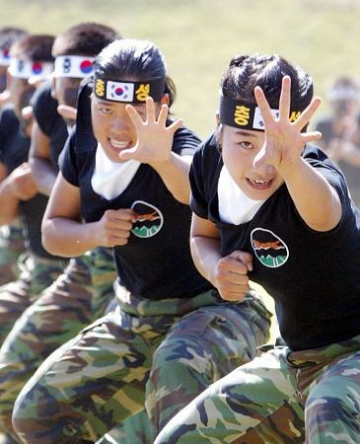 軍, 오늘 특수임무여단 창설…김정은 등 北지도부 제거 임무 