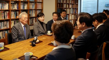 민주, 文 소환 통보에 "명백한 정치보복…尹정권 최후의 발악"