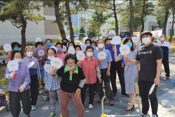 코로나 안심무더위 안심 ‘부채 사용 생활화’캠페인 전개하는 달성군