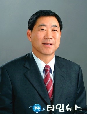 [동정]이성우 청송군의회 의장