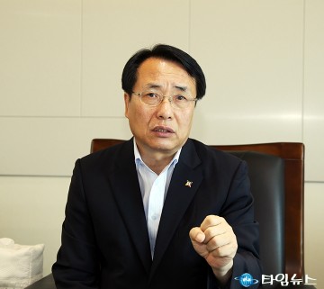 한현택 동구청장, 안철수 대표가 선명야당·중도혁신의 정당으로 만들어 주기를 희망!