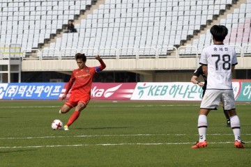 부천FC1995 K리그 챌린지 BEST11 MF 문기한과 재계약