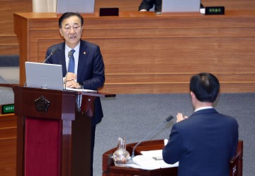 국회 경제 대정부질문… ‘중동발 공급망 위기’·‘추경 편성’ 격돌