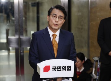 민주 "윤상현, 명태균에 외교장관 청탁했나"…윤상현 "낭설"