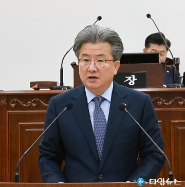 정용래 유성구청장 “2026년 예산 8천283억…창업·돌봄·AI·온천관광 대전환 이룬다”