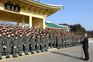 국립대전현충원, 육군3사관학교 졸업생도 방문