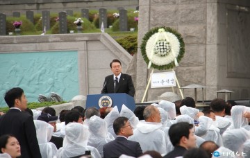 제43주년 5·18민주화운동 기념식에서 기념사하는 윤석열 대통령