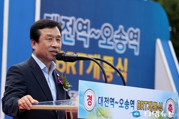 축사하는 이충재 행정중심복합도시건설청장