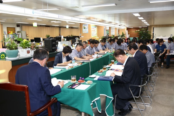 해남군, 업무보고 전 직원 참여 눈길