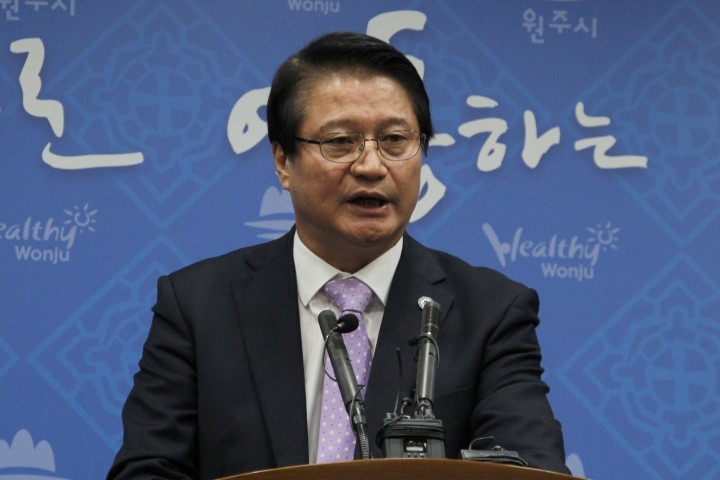 원창묵 원주시장, 교육청 신축 문제 "교육부 설득해 보겠다"