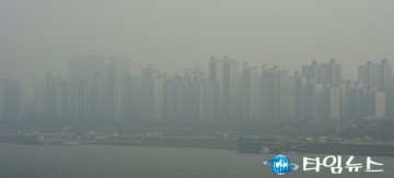 경제성장률 6년만에 최저... 양극화로 얼룩진 국민소득 3만불