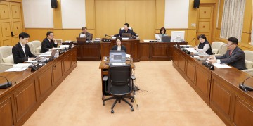 대전시의회 행자위, 시민안전보험 지연 지적…실버존 전수조사·홍보 주문