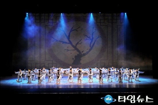 천안 광복 70주년 특집 넌버벌 퍼포먼스 ‘쇼 태권’